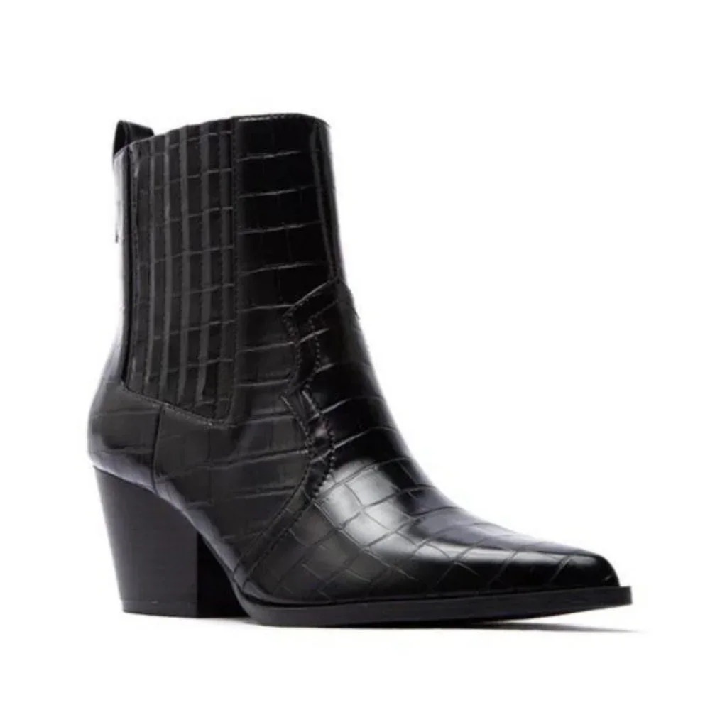 !! NEW !! Vegan Leather Ankle Cowboy Boots in Black Croc - Picture 5 of 10